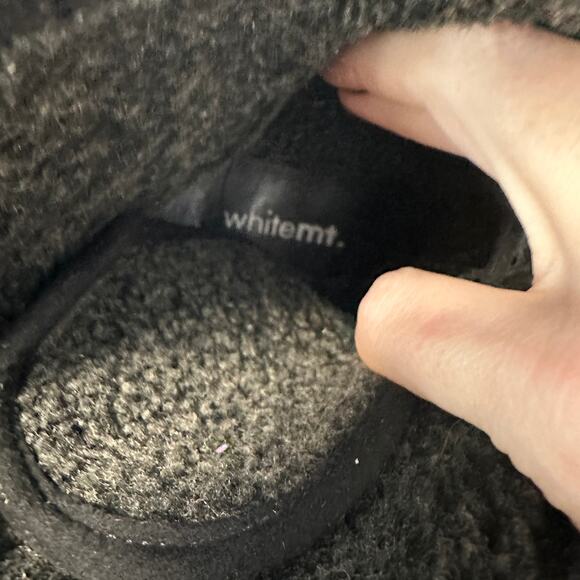 White Mountain Heeled Fleece Lined Black Faux Suede Boots 7 Classic Casual - Picture 7 of 8